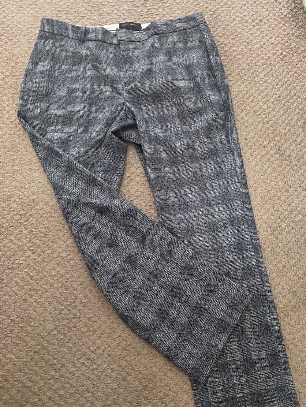 Women's Gray Plaid Dress Pants - Slim Fit
